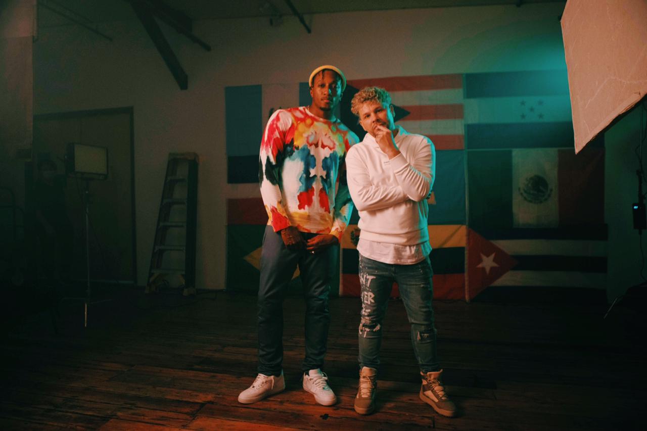 Lecrae e Funky em “La Fiesta” para comemorar o lançamento do álbum Reach Records e No Apologies Music