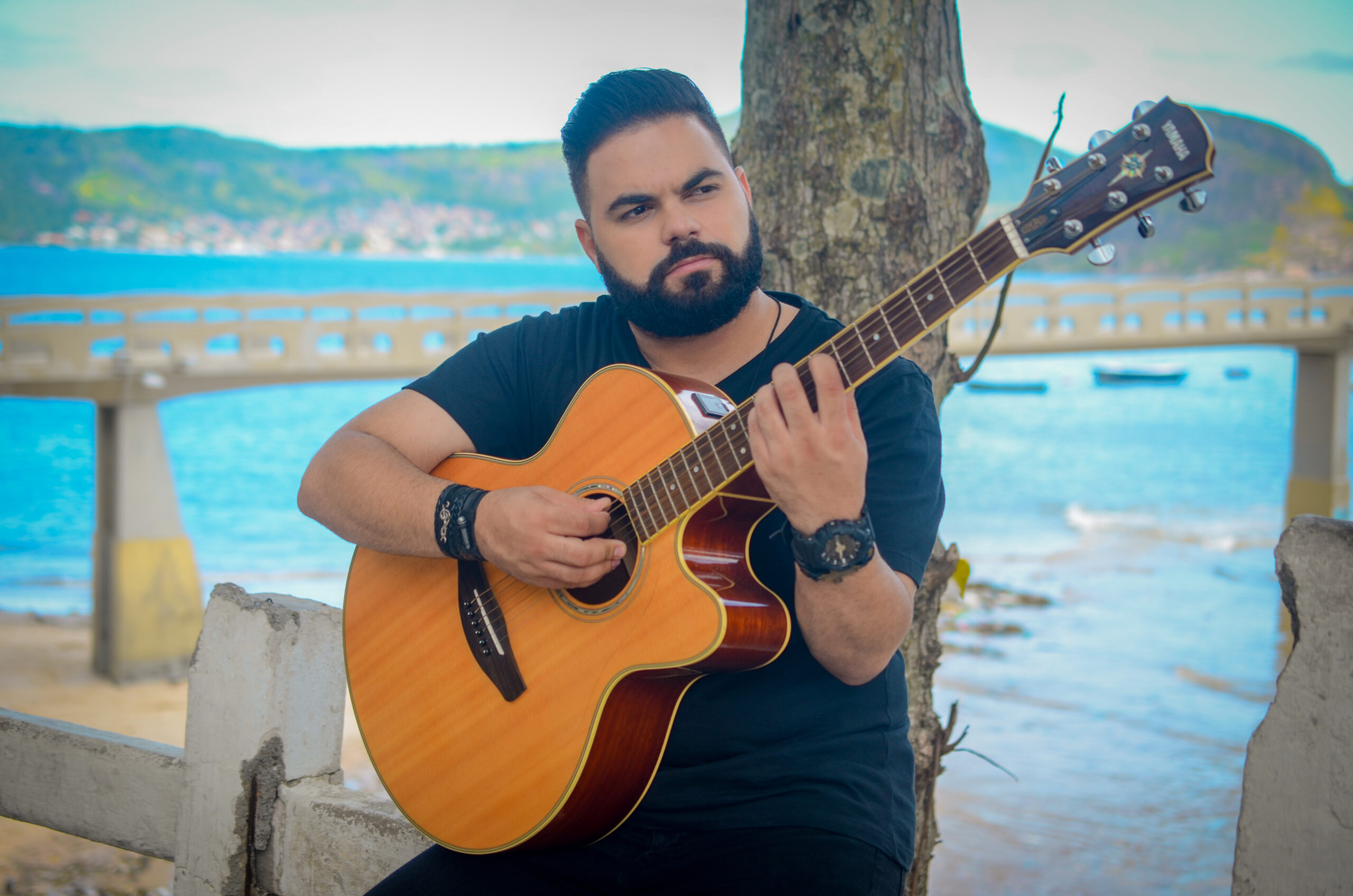 Matheus Gripp lança o single e o lyric video “Viver Por Ti”