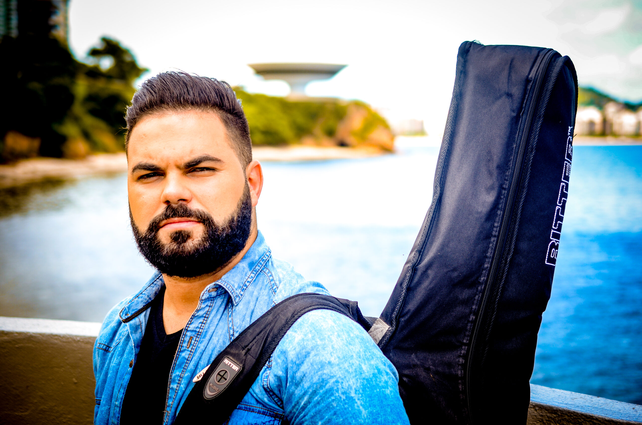 Com influência do pop-rock, Matheus Gripp lança o EP “Tua Misericórdia”