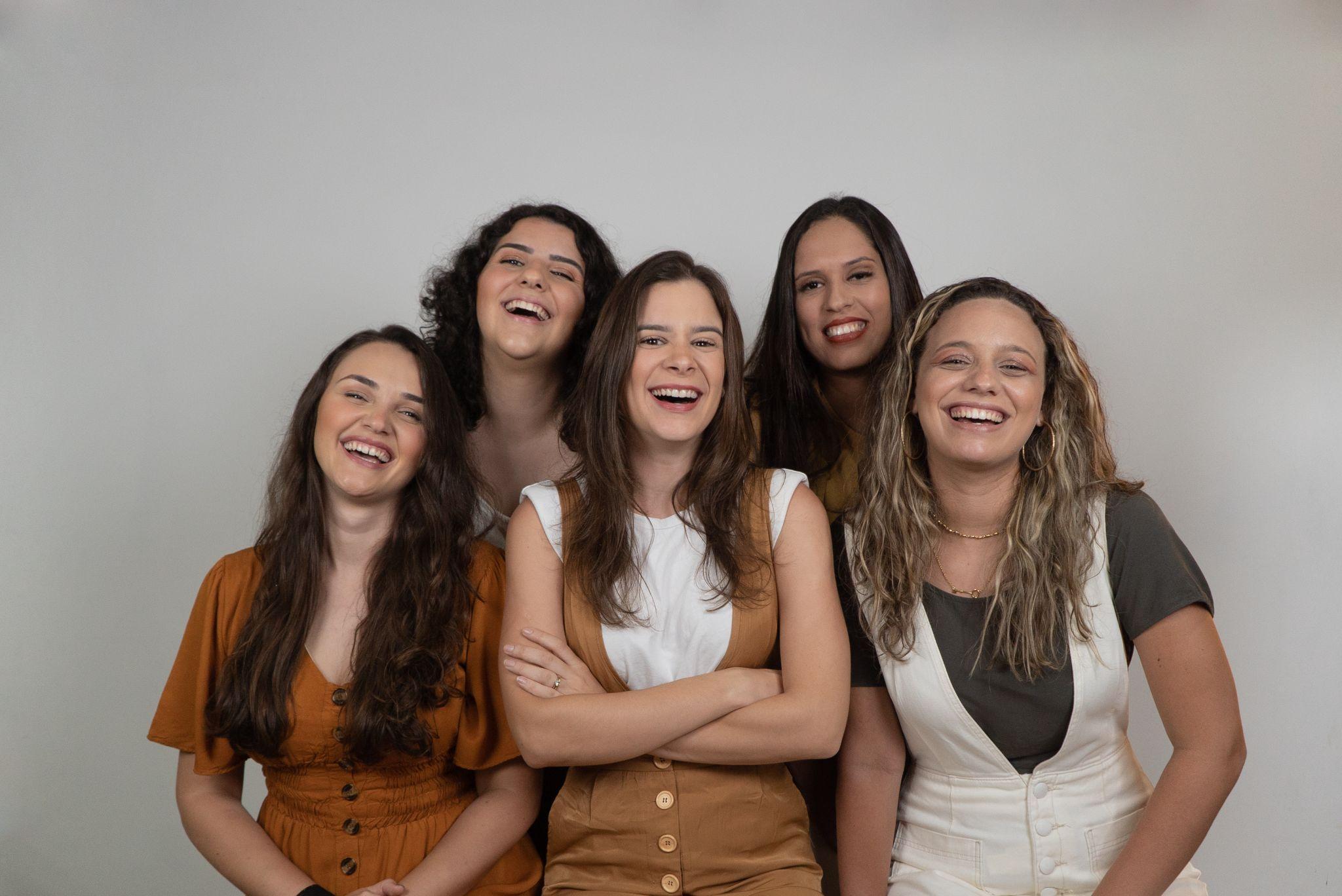 Luma Elpidio retorna aos lançamentos com o projeto LE MUSIC (Ao Vivo)