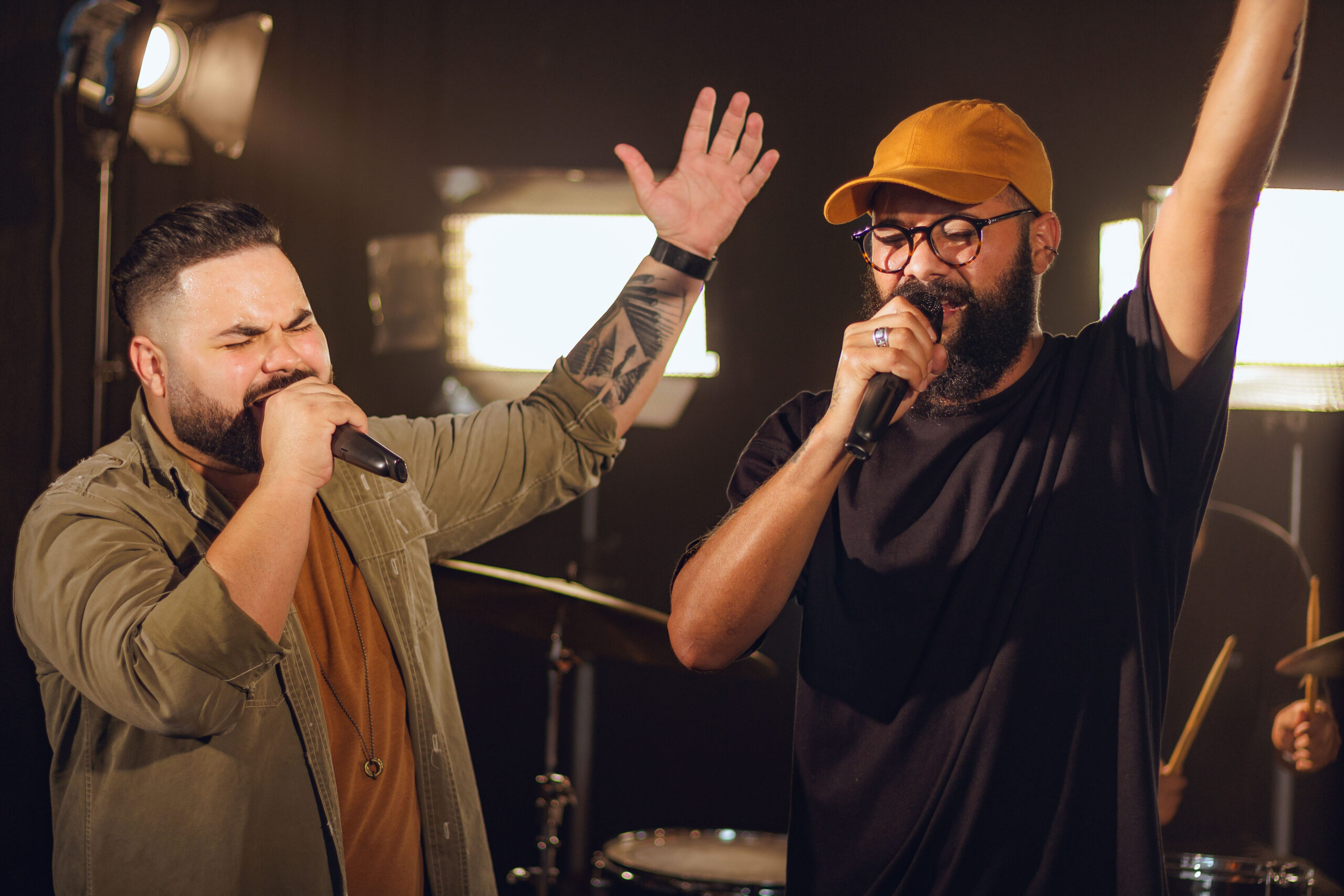 Matheus Gripp lança collab inédita com Diego Karter na canção “Abrigo”