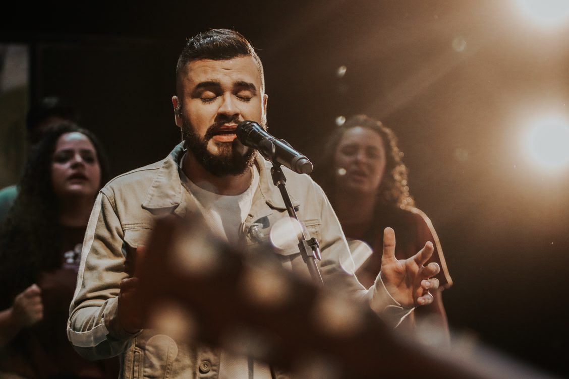 Euller Oliveira lança a canção “O Verbo” com a participação especial de Ana Nóbrega