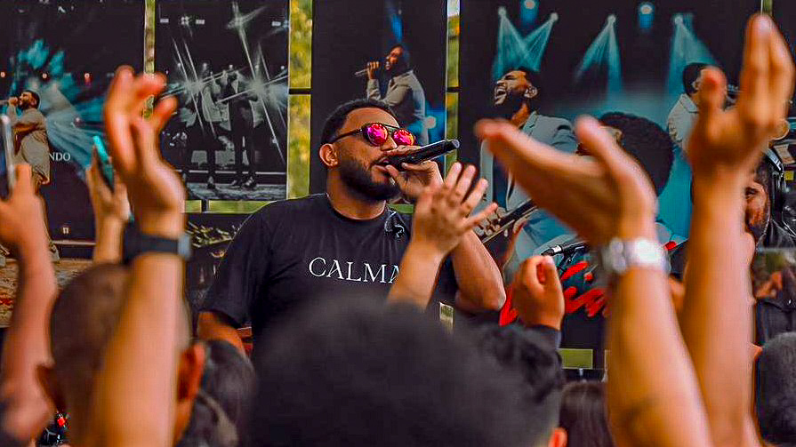 Eli Soares lança DVD completo “Vida”, gravado no Palácio das Artes em BH