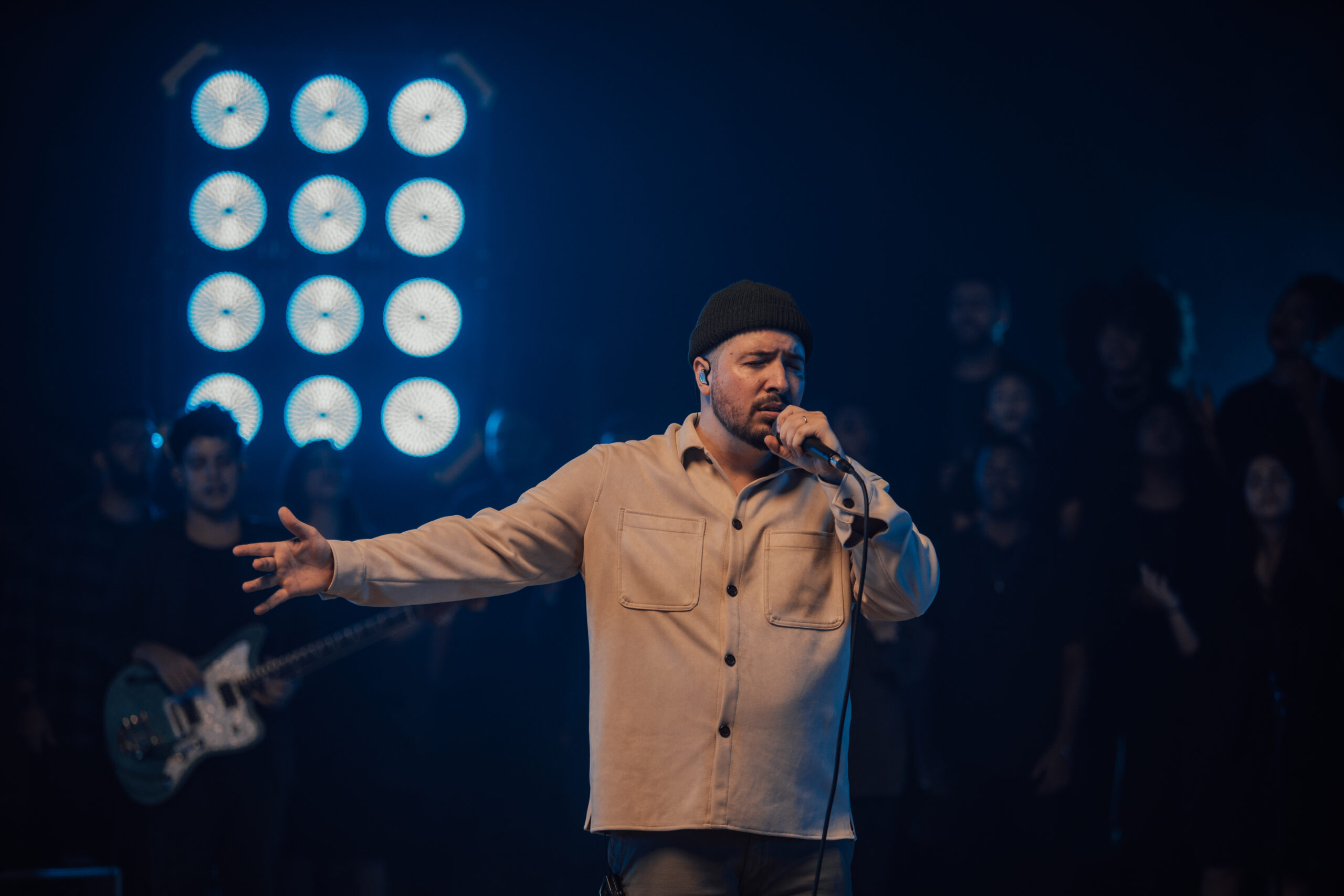 Em 67º lugar na Billboard Brasil Hot 100, Isaias Saad lança o álbum “Bondade e Fidelidade” pela Onimusic