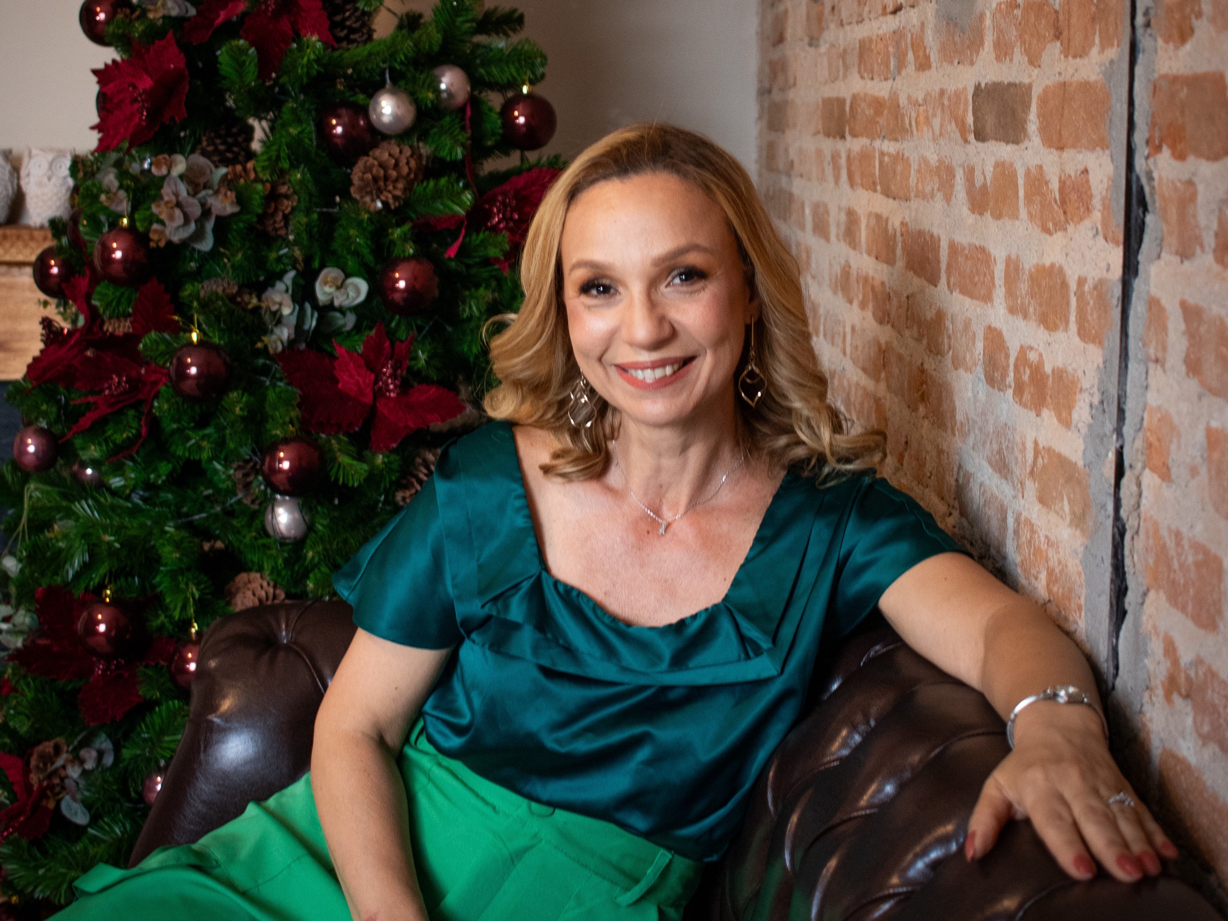 Em clima de Natal, Jeanne Mascarenhas lança o EP “O Messias” pela Eleve Records