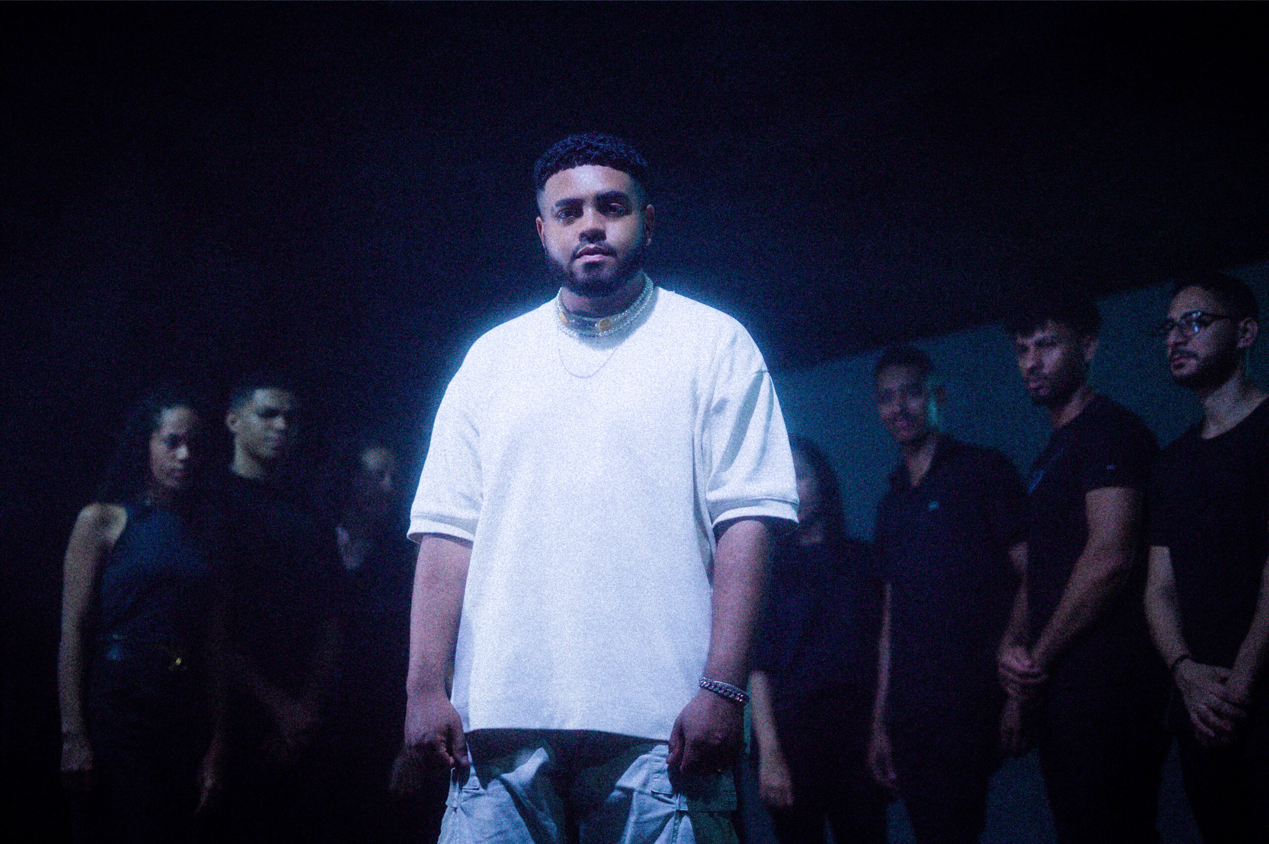 Revelação do trap gospel, Silas Magalhães aposta no estilo melódico em “Seu Perfume”, anuncia selo próprio e mira em novos talentos do gênero