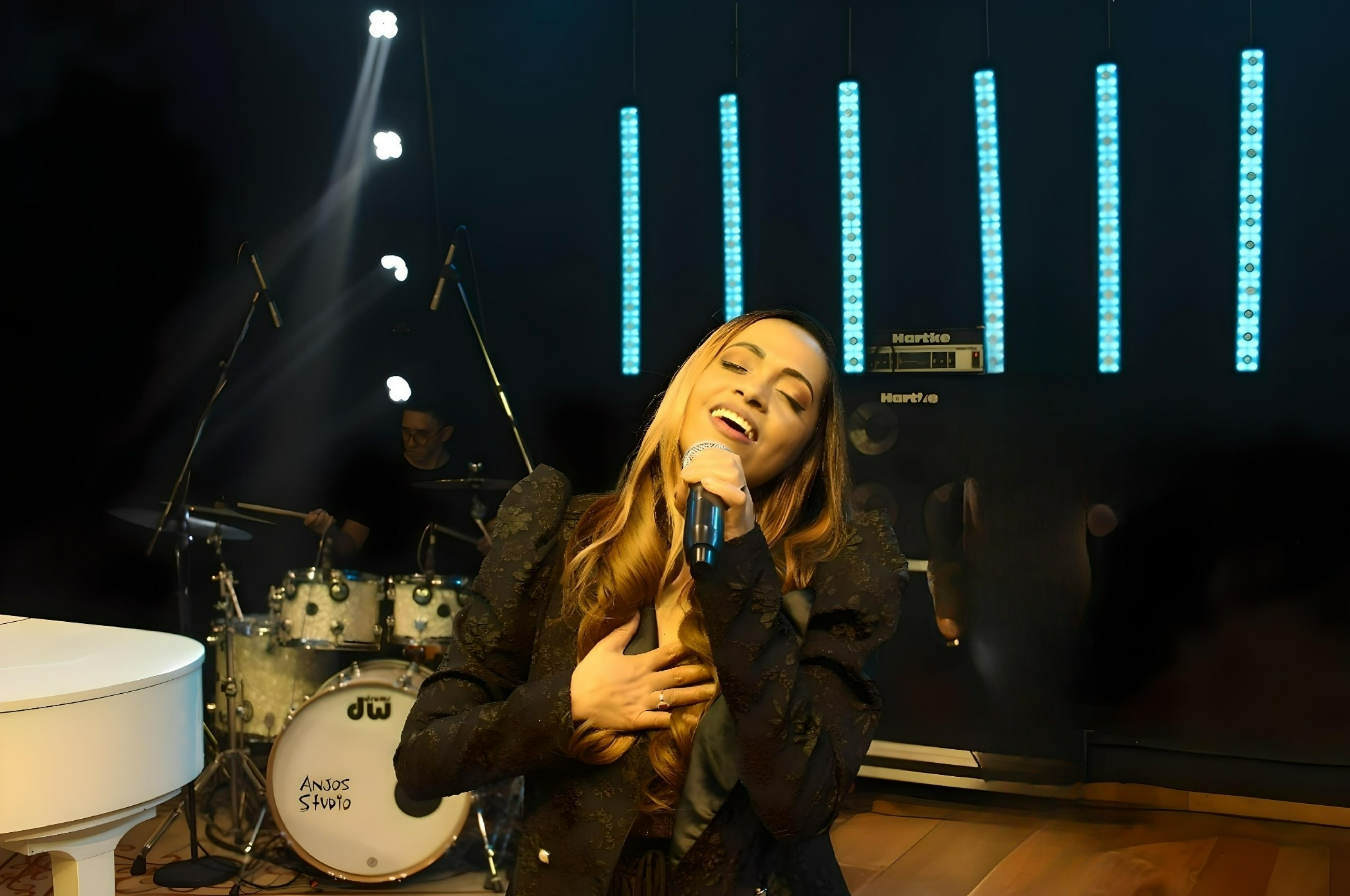 Cantora Alessandra Teixeira lança “Tua Morada”, novo single do EP“Pra Ti Tenho Valor”