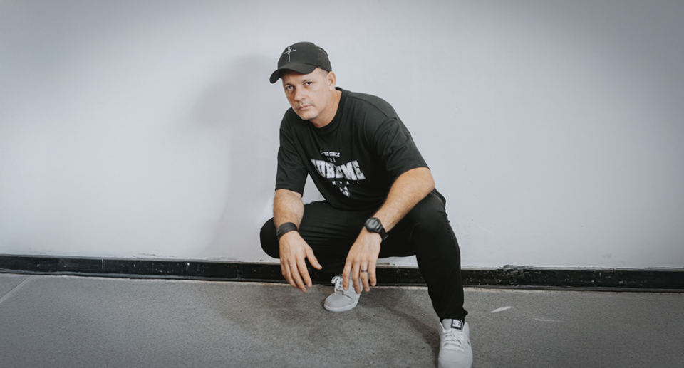 O rapper Edu Gomes. Foto: Gabi Guimarães.