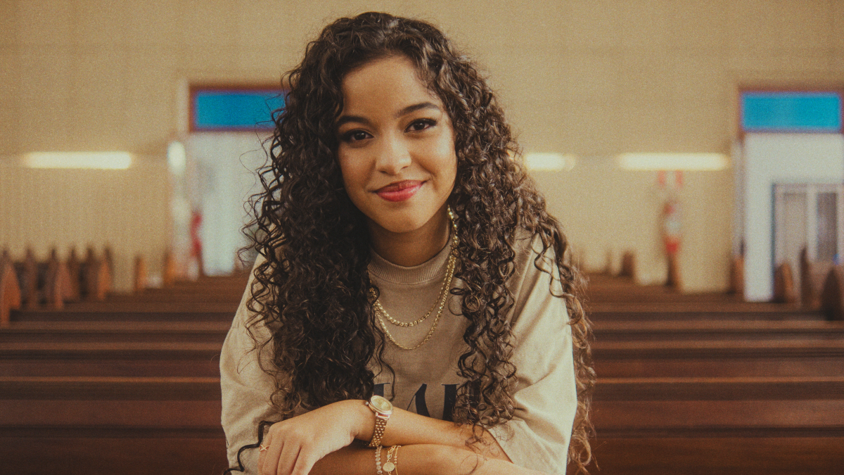 Na semana da Páscoa, Gaby Cardozo apresenta a canção autoral “Sou Jesus”
