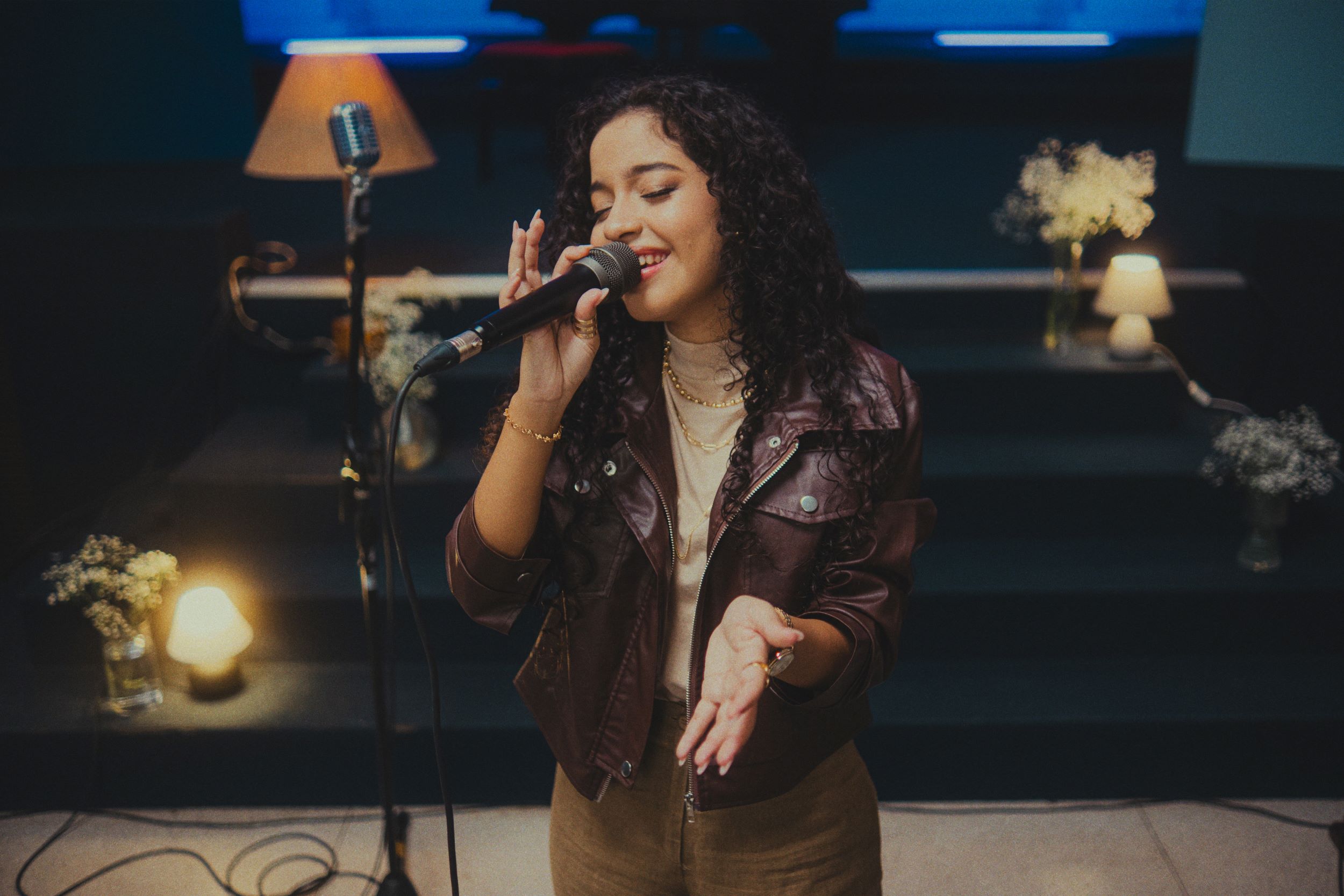 Após viralizar no TikTok, Gaby Cardozo lança a canção “O Controle é Meu”