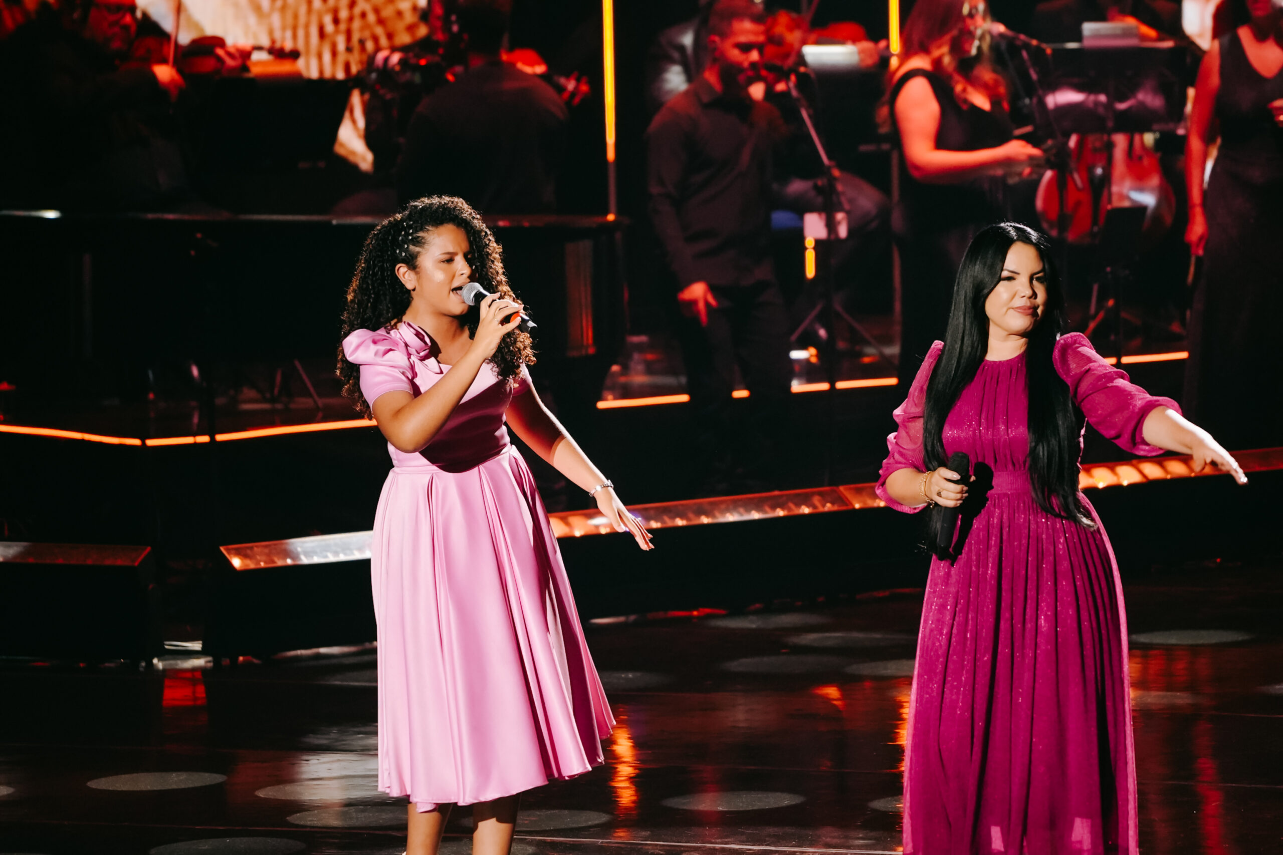 Antônia Gomes lança nova versão do sucesso “Na Mesa do Rei” com a participação de Sarah Evelyn