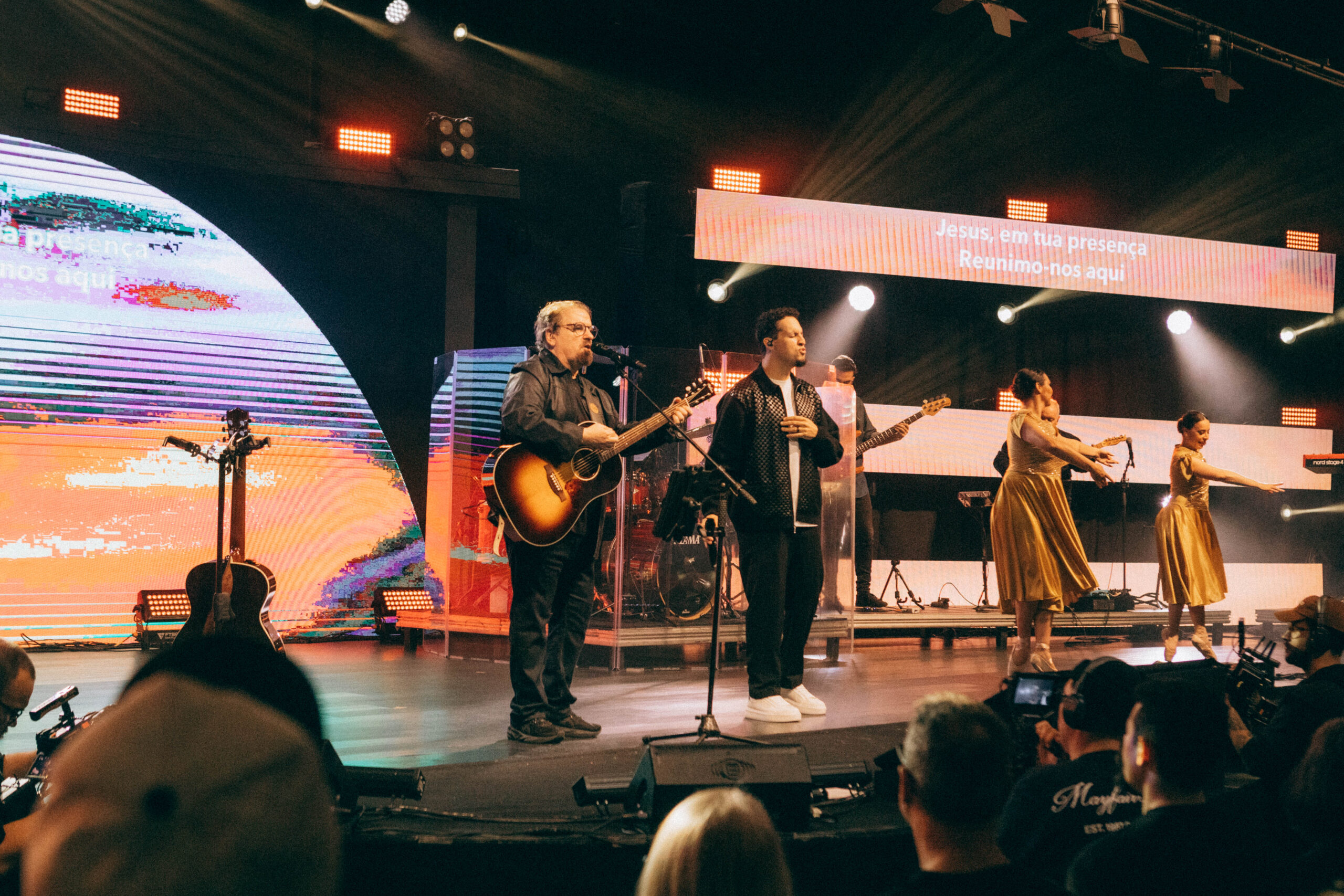 Asaph Borba lança nova versão do sucesso “Jesus Em Tua Presença” com a participação de Brunão Morada