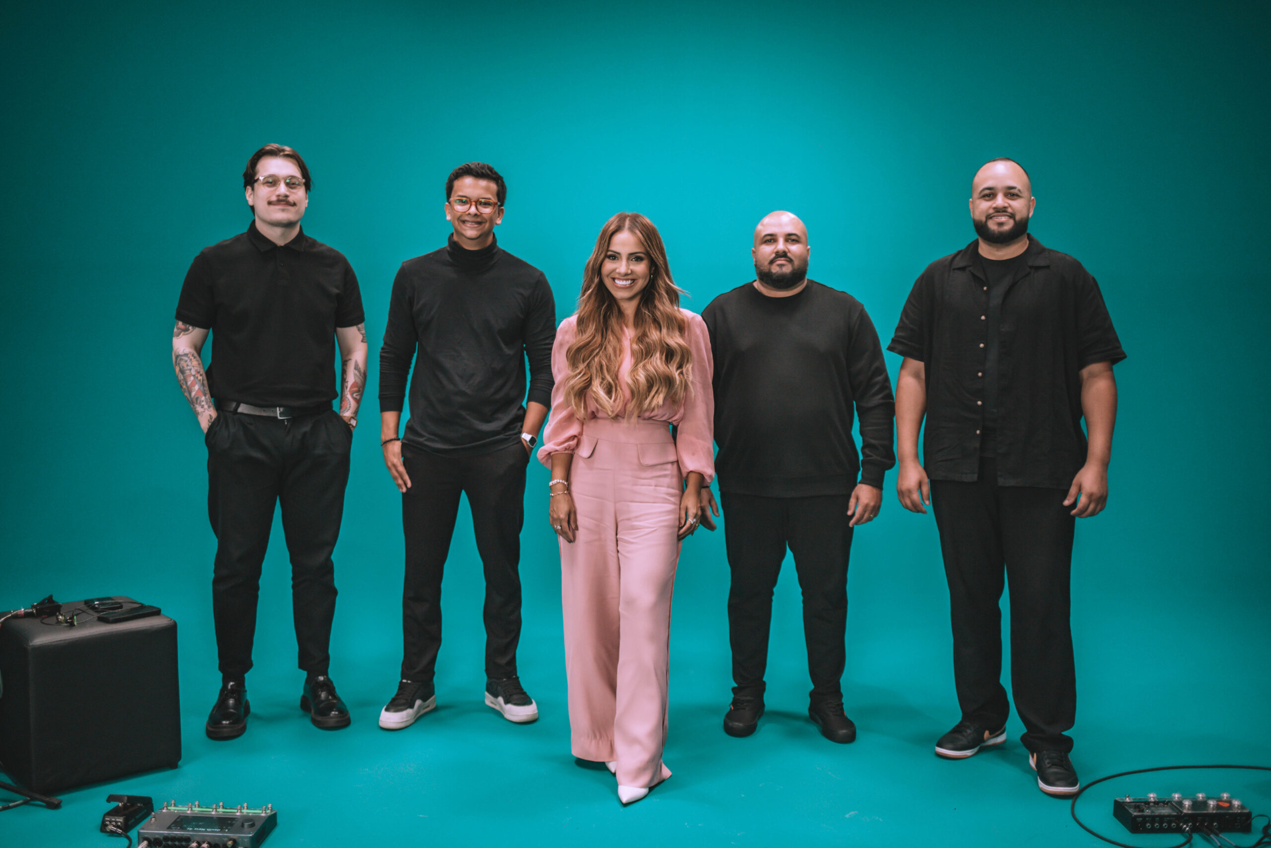 Gabriela Rocha lança “Ecoar 3”, com releituras de Aline Barros, Cassiane e Diante do Trono