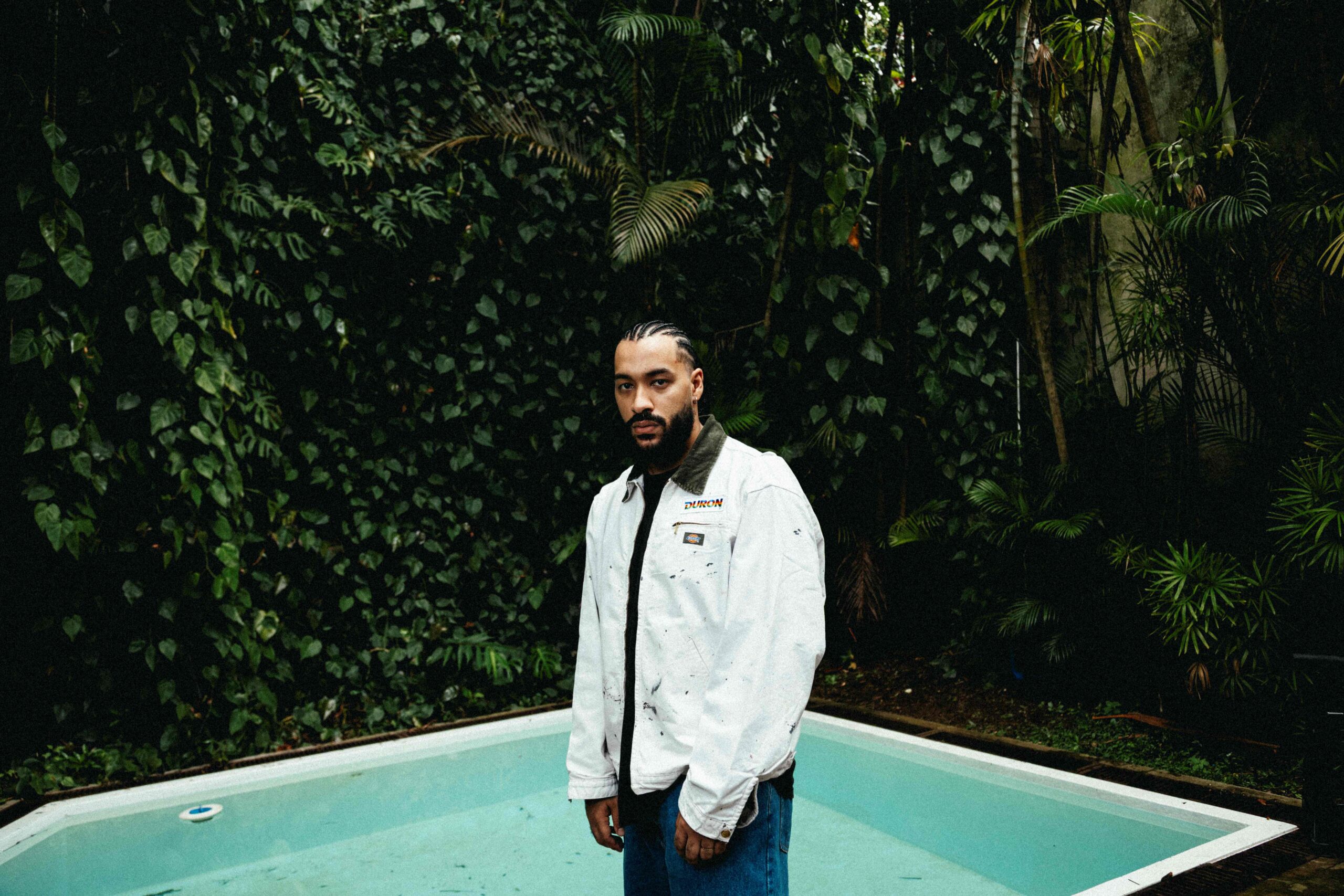 Indicado ao Grammy Latino, rapper filósofo Asaph quebra hiato de dois anos com o single “Céu”