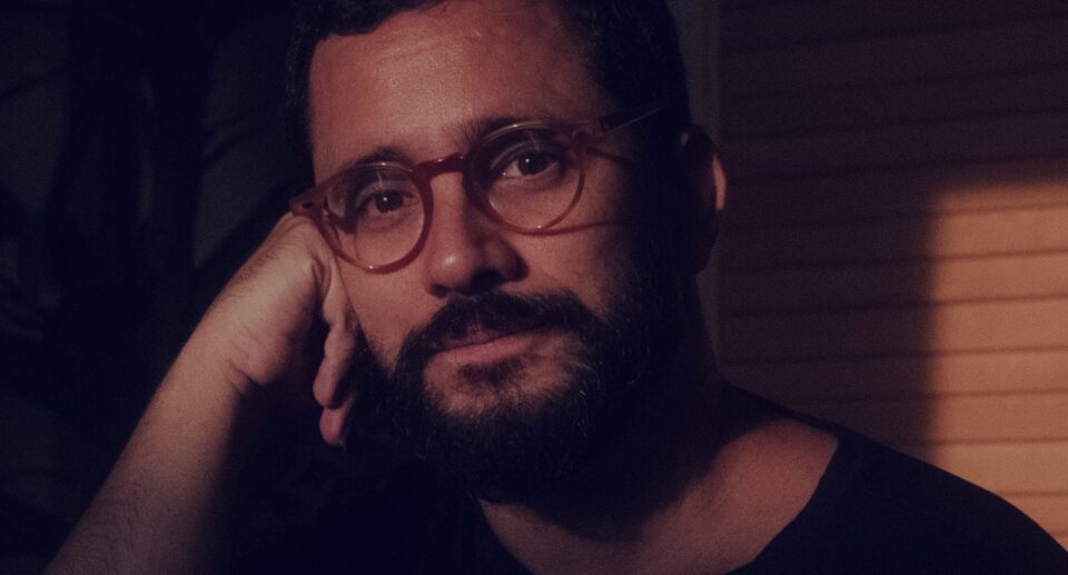 Paulo Nazareth lança “O Que É Pra Ser”, seu primeiro álbum de carreira