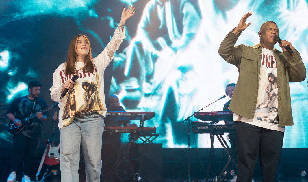 O grupo One Service lança o EP “Everyone Newborn” e o clipe de “Aba Pai”, que traz a participação de Julliany Souza