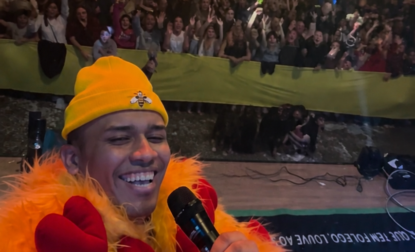 ZÉZIIN protagoniza grande noite de trap gospel no arraial cristão da Bola de Neve Mauá